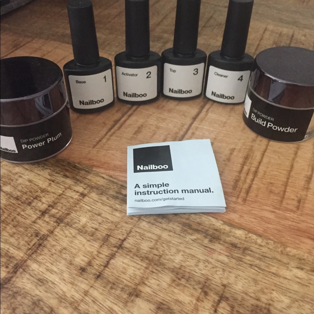 Nailboo complete kit.